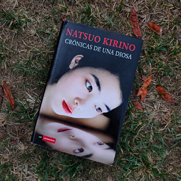 Crónicas de una diosa reseña